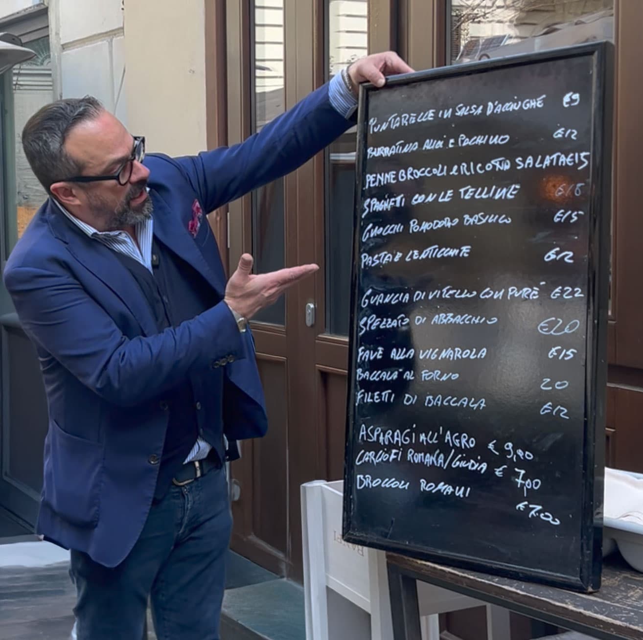 Cucina romana tradizionale tra primi, fritti e secondi fatti in casa