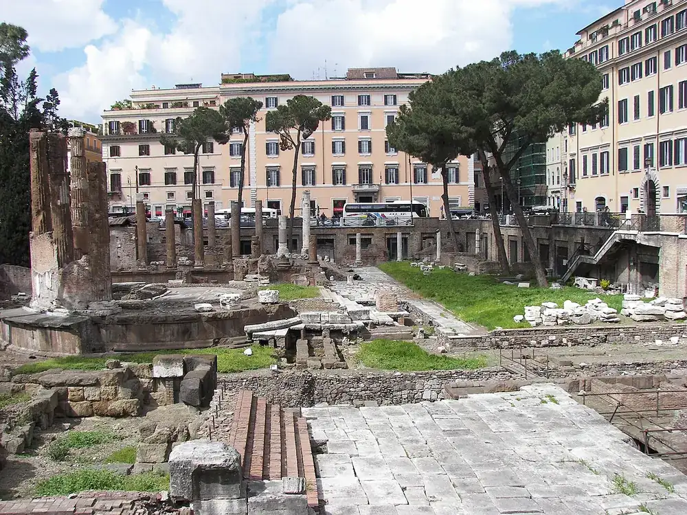 largo di Torre Argentina